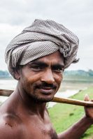 バングラデシュの漁師中東アラブのイケメン男性