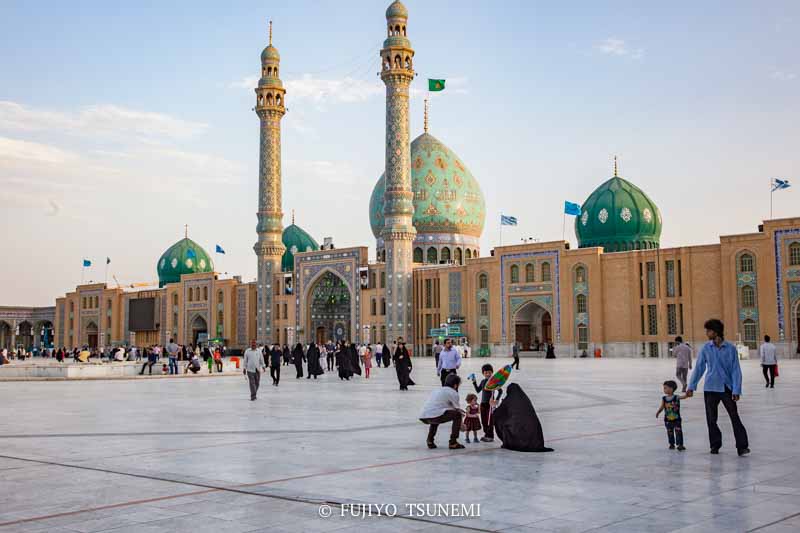 イランのモスク　イスラム教のモスク