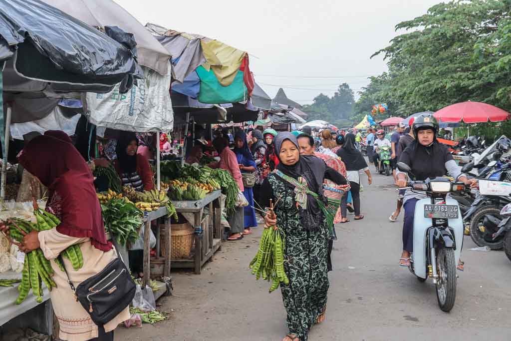 Indonesia market 2