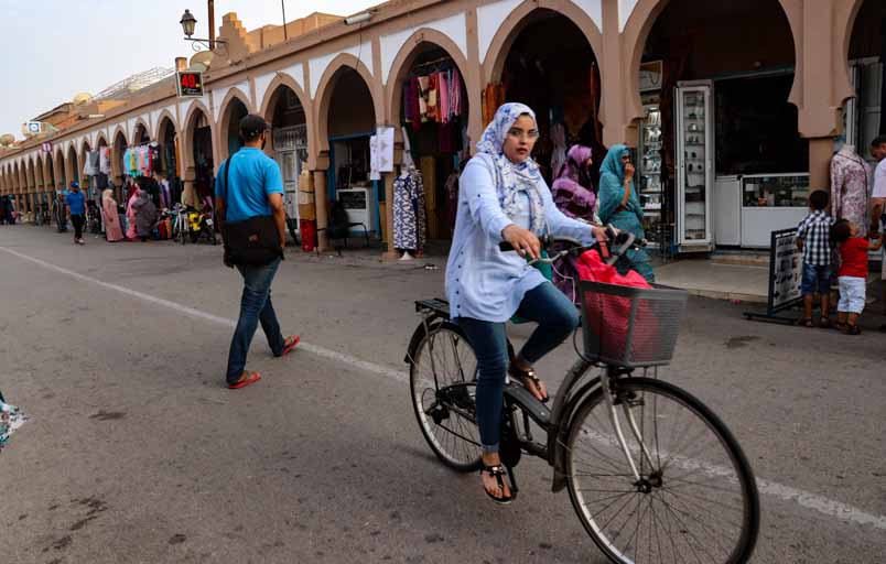 モロッコのイスラム教徒女性の服装