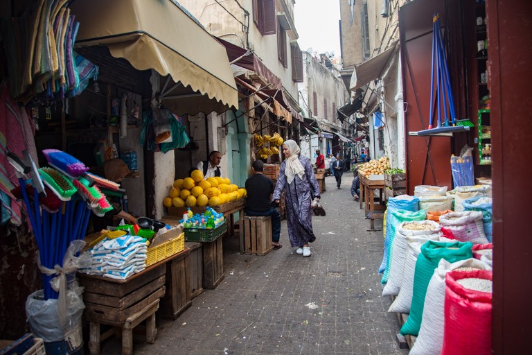 カサブランカのメディナ　カサブランカ旧市街　モロッコ　カサブランカ　ハッサン５世モスク　Morocco Casablanca