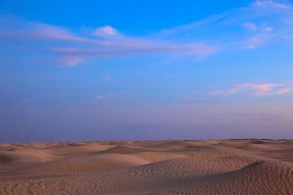 チュニジアの砂漠 tunisia-desert-Douz