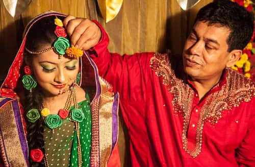 バングラデシュの結婚式：ガエ・ホルード
