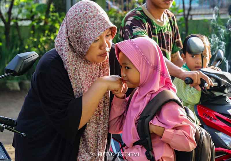 インドネシアの家族　indonesia family 