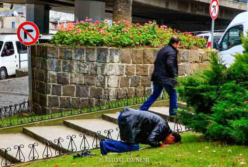 イスラムの礼拝　ialam pray