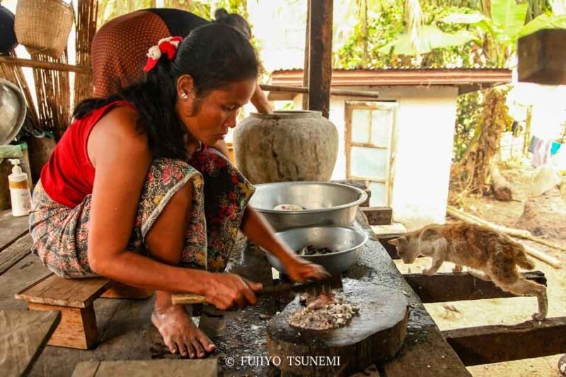 ラオスでホームステイ　laos homestay