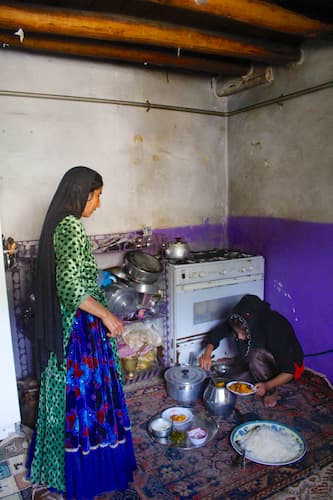 Iran-kitchen-Lol-tribe　イランのロル族　イランのキッチン