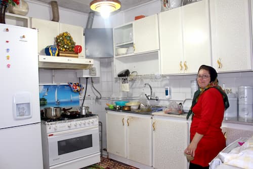 iran-house-kitchen イランの家庭　イランのキッチン