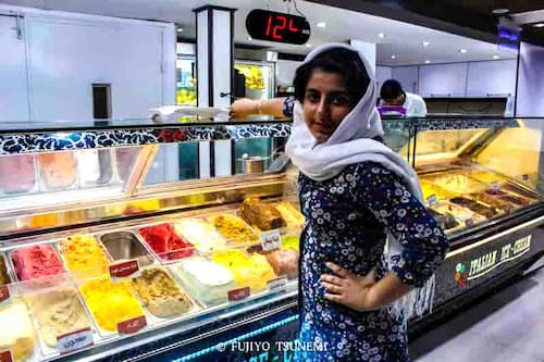イランのスイーツ　イランのアイスクリーム