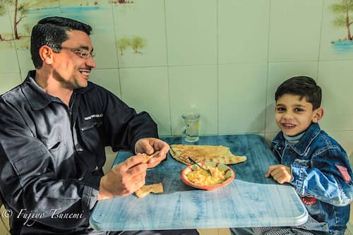 シリアの親子　Syria family　　