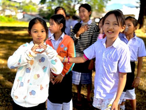 ラオスの学校　Laos school