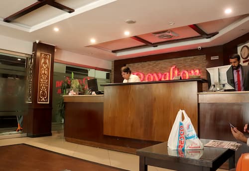 Rawalpindi-hotel Liaquat Bagh　ラーワルピンディのホテル