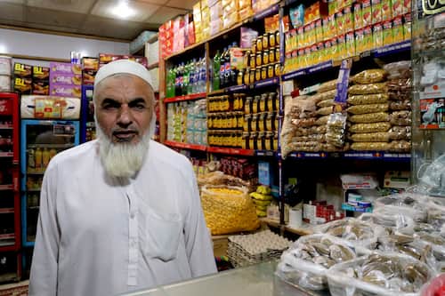 pakistan-peshawar-market パキスタン男性　ペシャワール