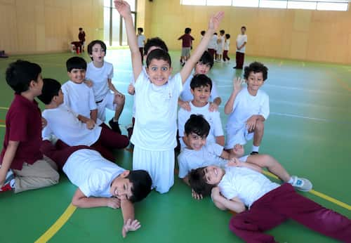 saudiarabia-school-lunch サウジアラビアの学校の男の子