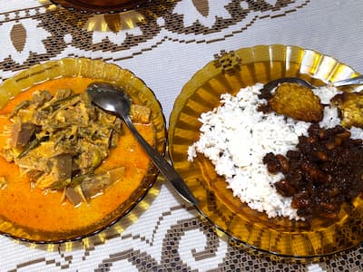 インドネシアのイード・アル＝フィトルの食べ物